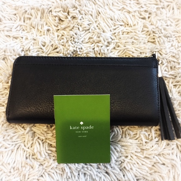 Kate Spade Nisha Wickham Place Black Wallet - Picture 3 of 4